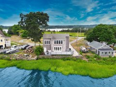 AD02B9522F382D19B289780625C28E7E